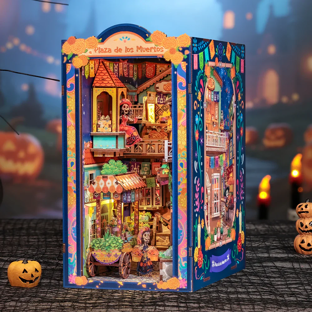Book Nook - Plaza de los Muertos - Image 3